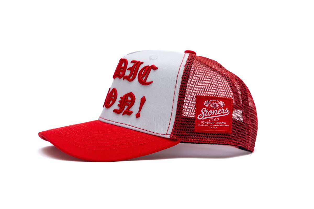 Stoner Addiction Red/White Hats