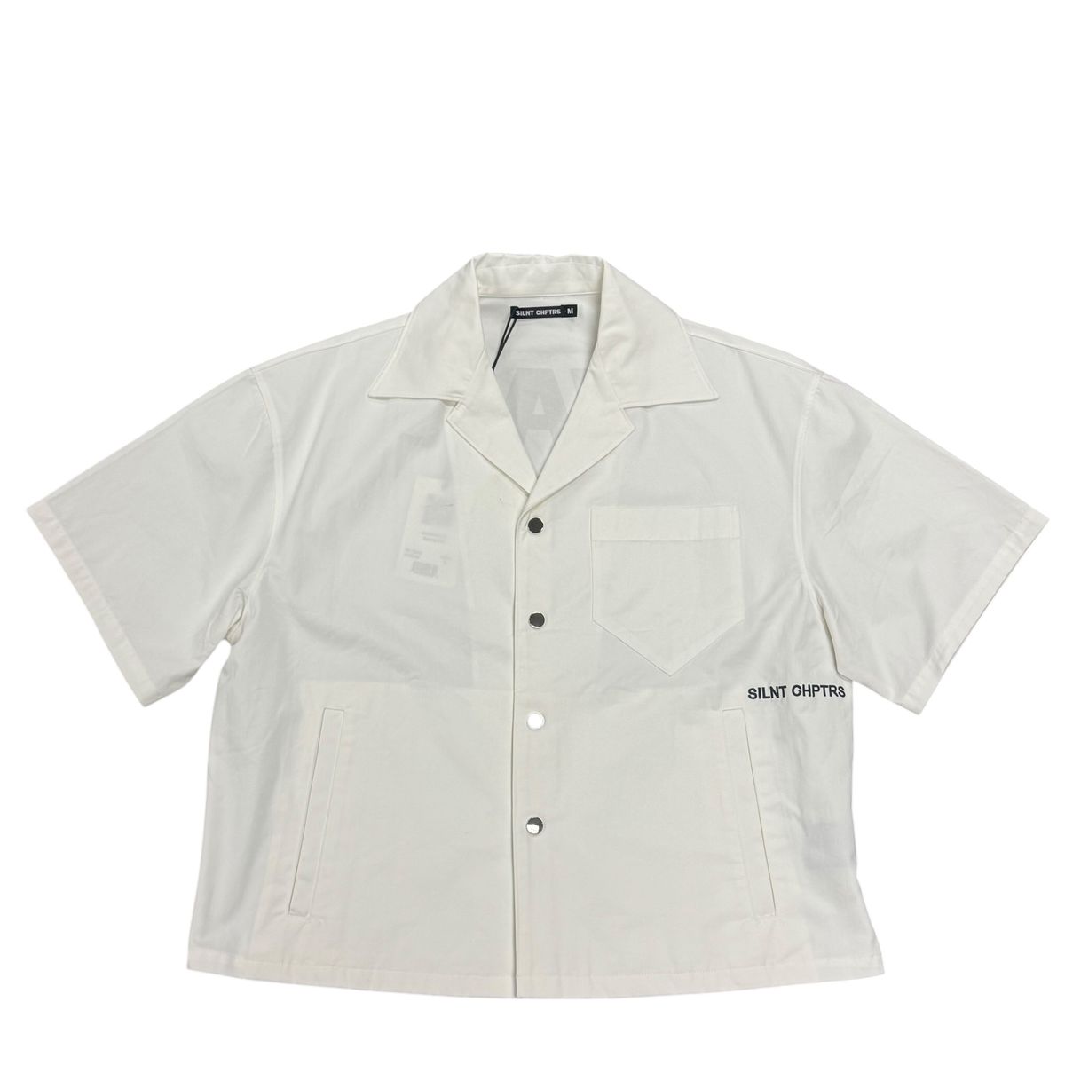 Silnt Chptrs "NO PEACE" BUTTON DOWN