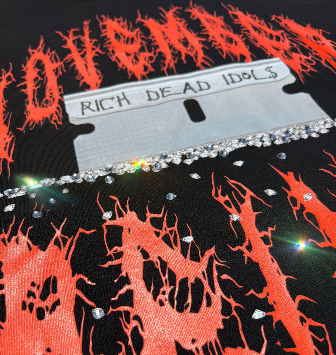 NOVEMBER REINE RHINESTONE COLLAB RED