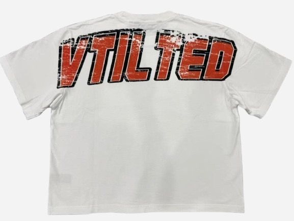 VTILTED "OVERTAKE" CROP TEE WHITE