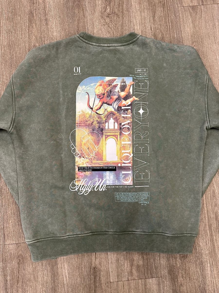 Highly Undrtd Over Wash Green Crewneck