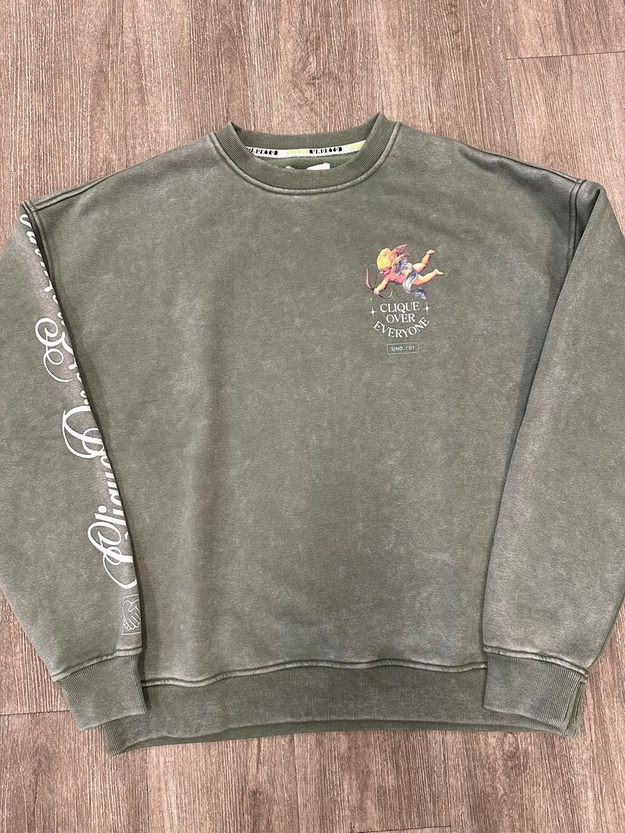 Highly Undrtd Over Wash Green Crewneck