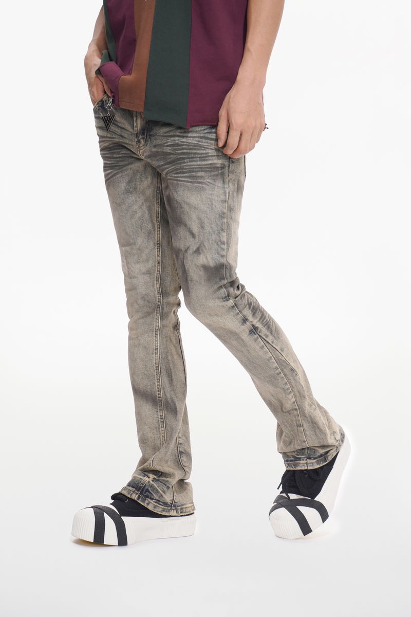 Valabasas " Fax "Flare Stacked Jeans
