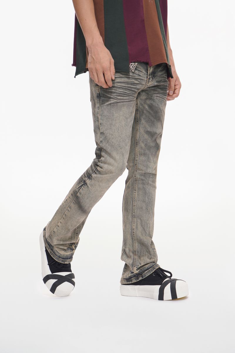Valabasas " Fax "Flare Stacked Jeans