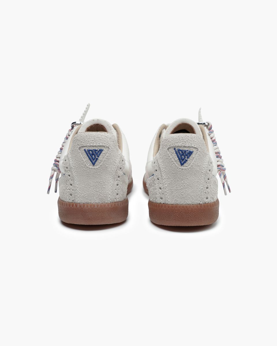 Valabasas "Able " Sude White  Shoes