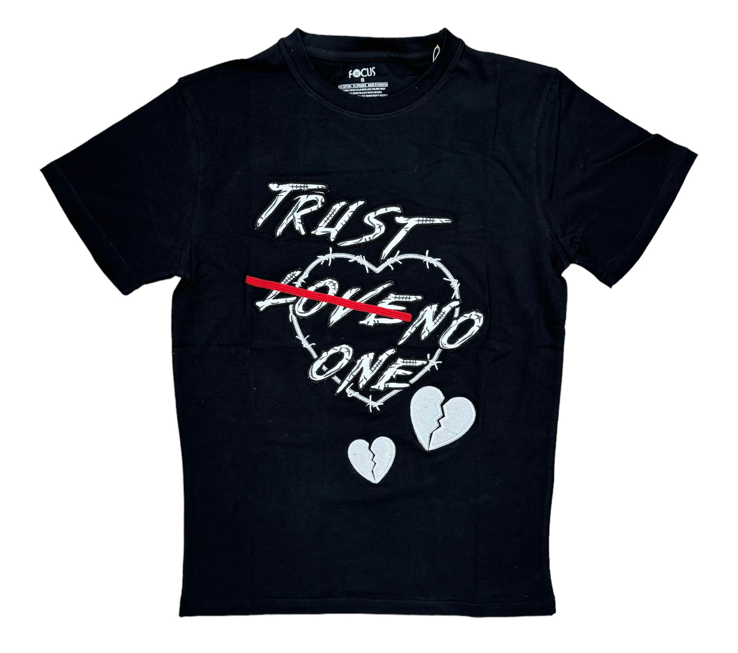 Focus Trust Love No One Black T-shirt